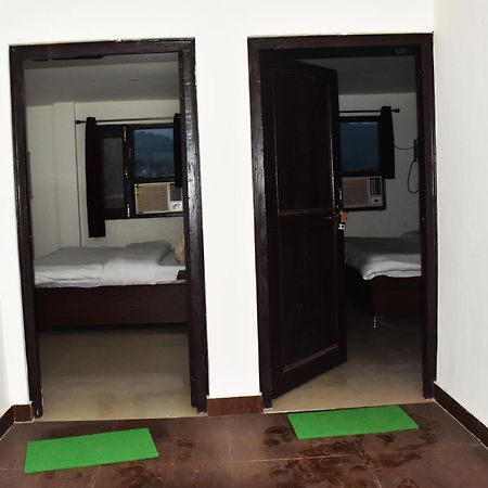 Corbett Bhavesh Home Stay Jhirna Rom bilde