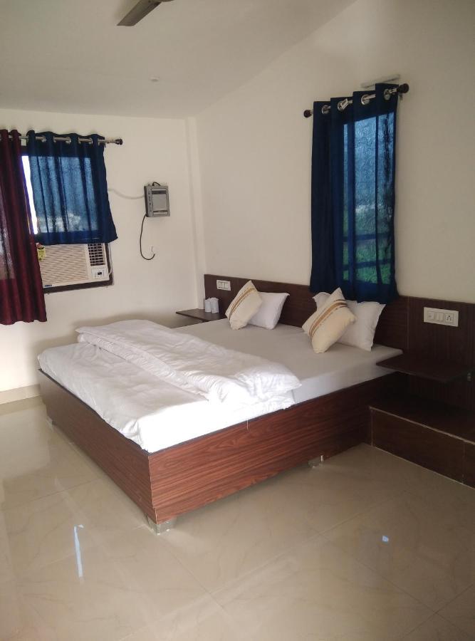Corbett Bhavesh Home Stay Jhirna Eksteriør bilde