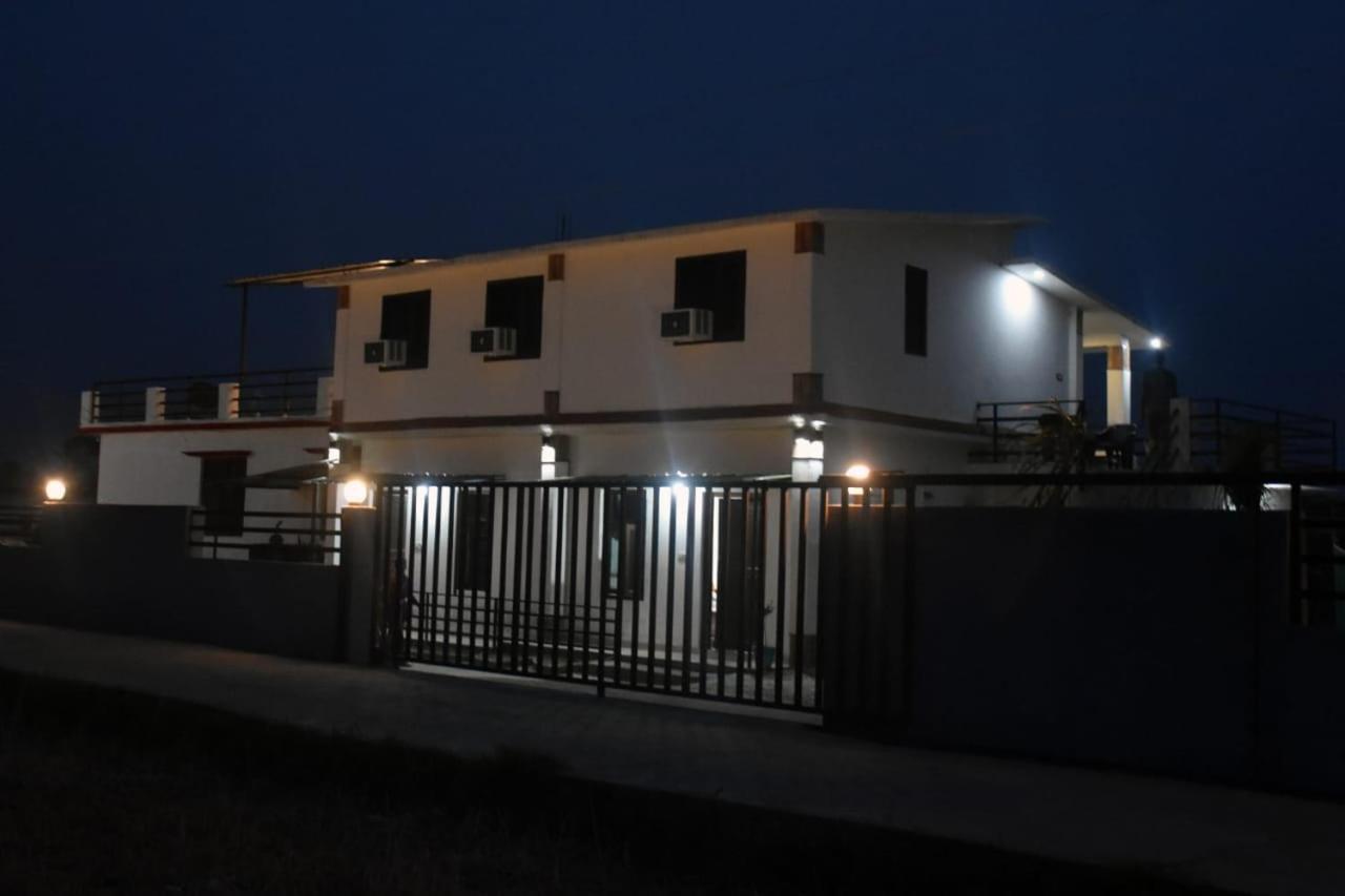 Corbett Bhavesh Home Stay Jhirna Eksteriør bilde