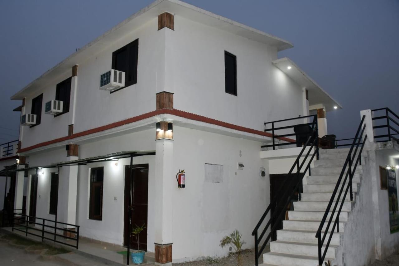 Corbett Bhavesh Home Stay Jhirna Rom bilde